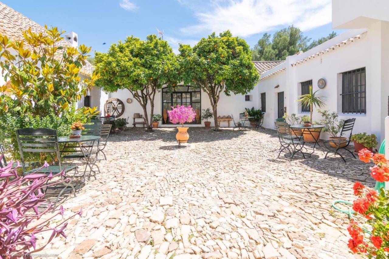 Гостевой дом Cortijo El Indiviso Вьер де ла Фронтера Экстерьер фото
