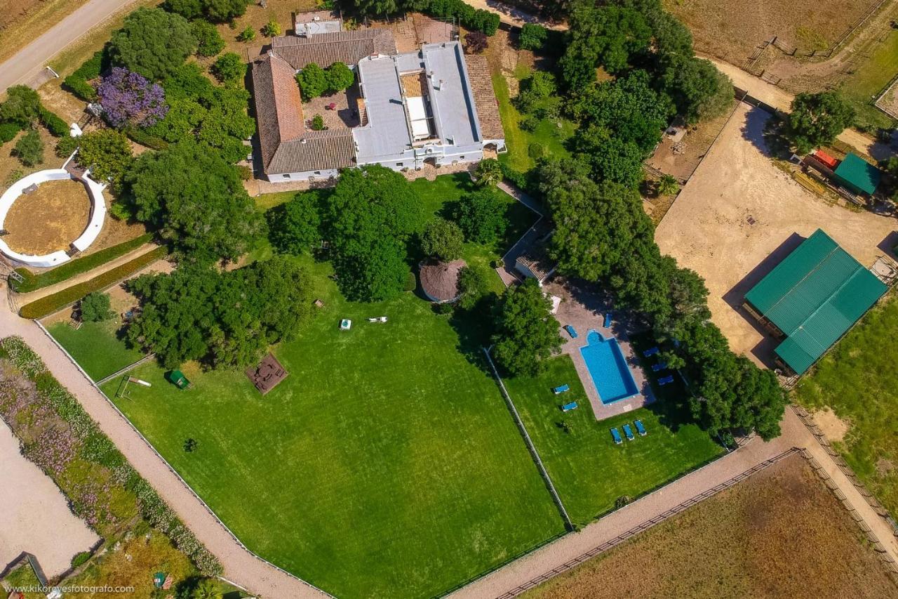 Гостевой дом Cortijo El Indiviso Вьер де ла Фронтера Экстерьер фото